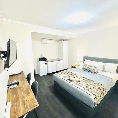 Auto Lodge Motor Inn Сеймур Экстерьер фото