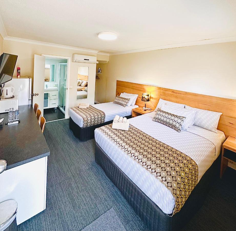 Auto Lodge Motor Inn Сеймур Экстерьер фото